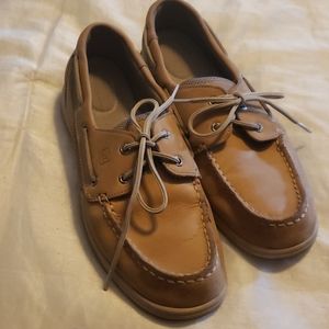 Sperry boat shoes